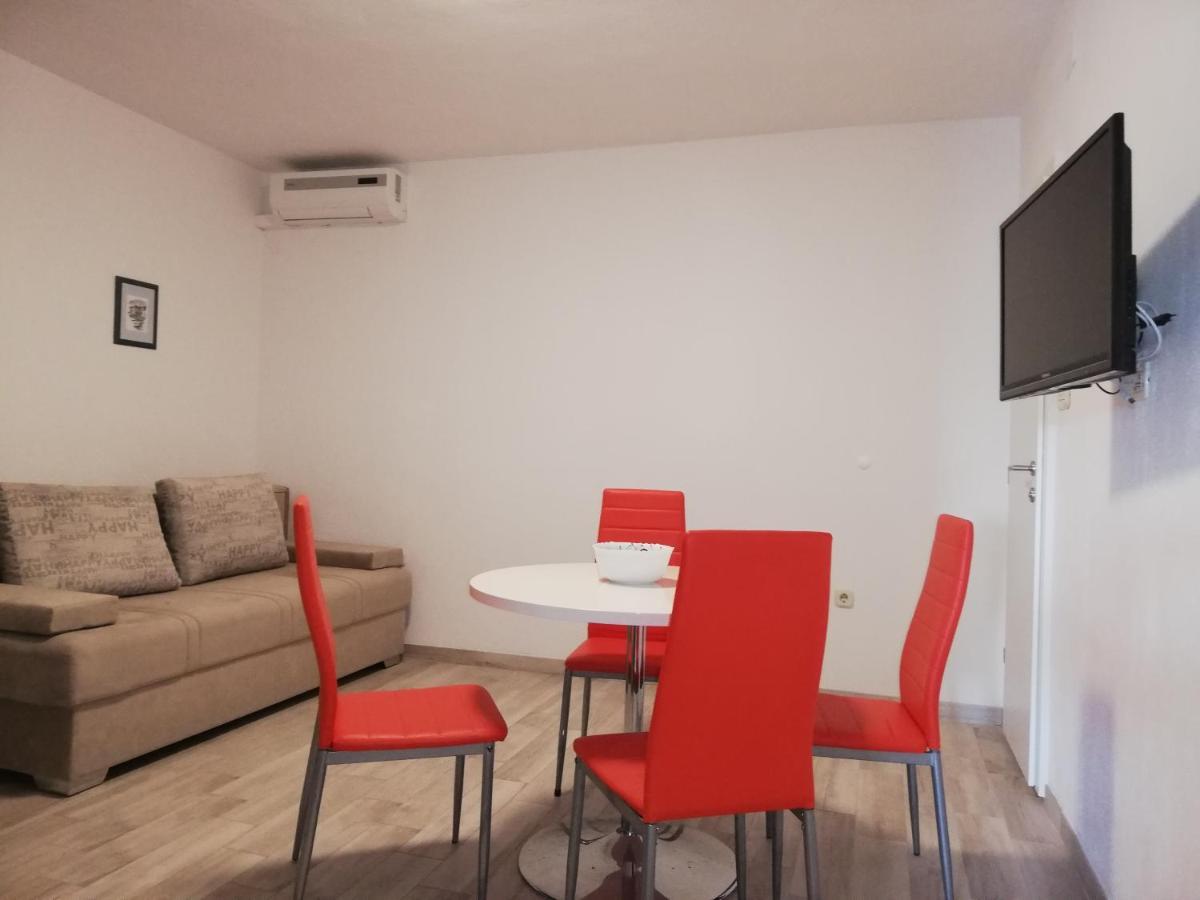 Mitan Apartman Tucepi Ngoại thất bức ảnh