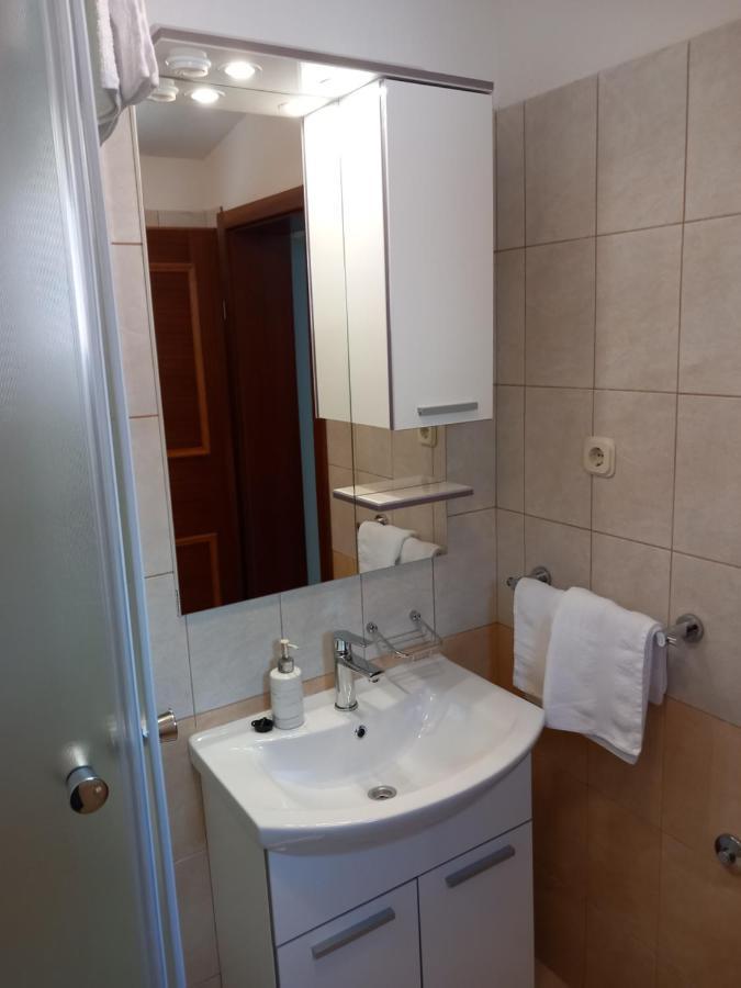 Mitan Apartman Tucepi Ngoại thất bức ảnh
