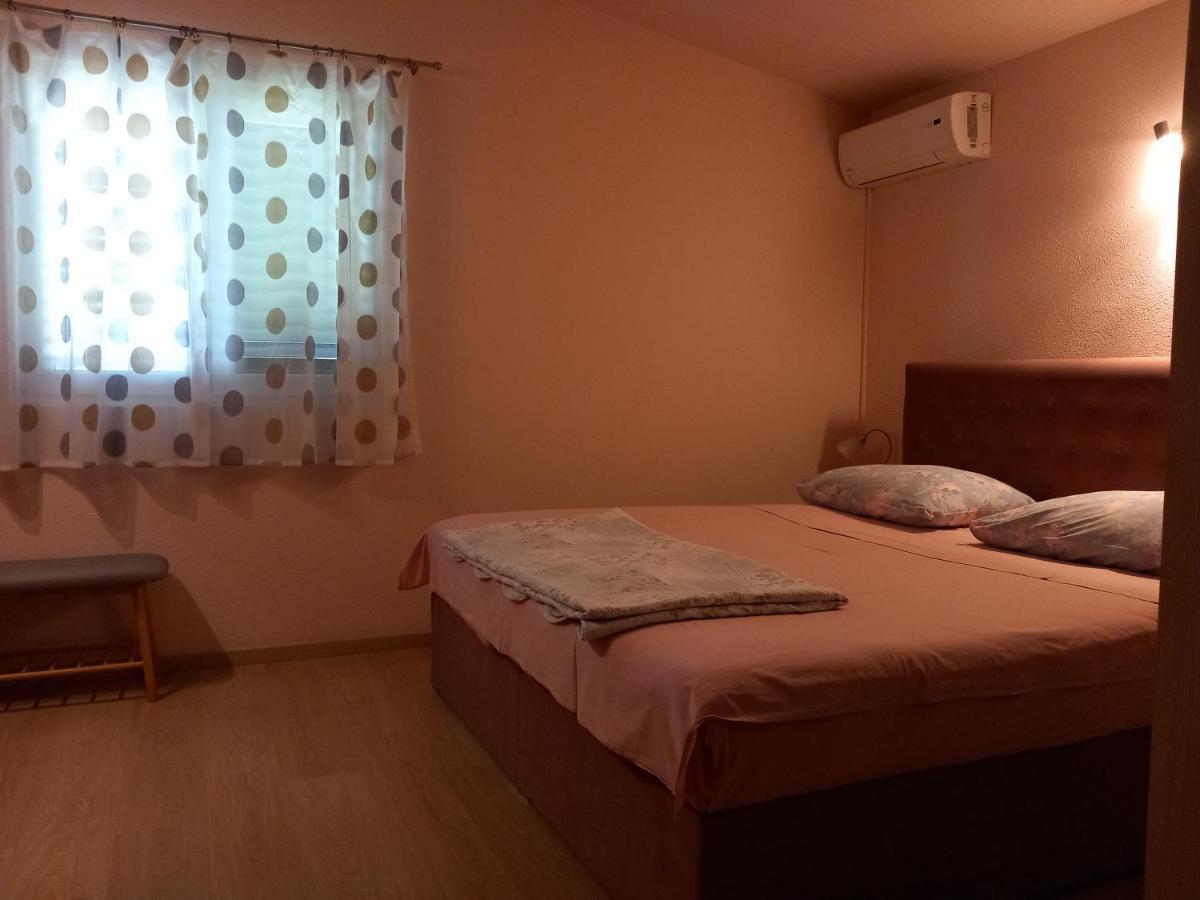 Mitan Apartman Tucepi Ngoại thất bức ảnh