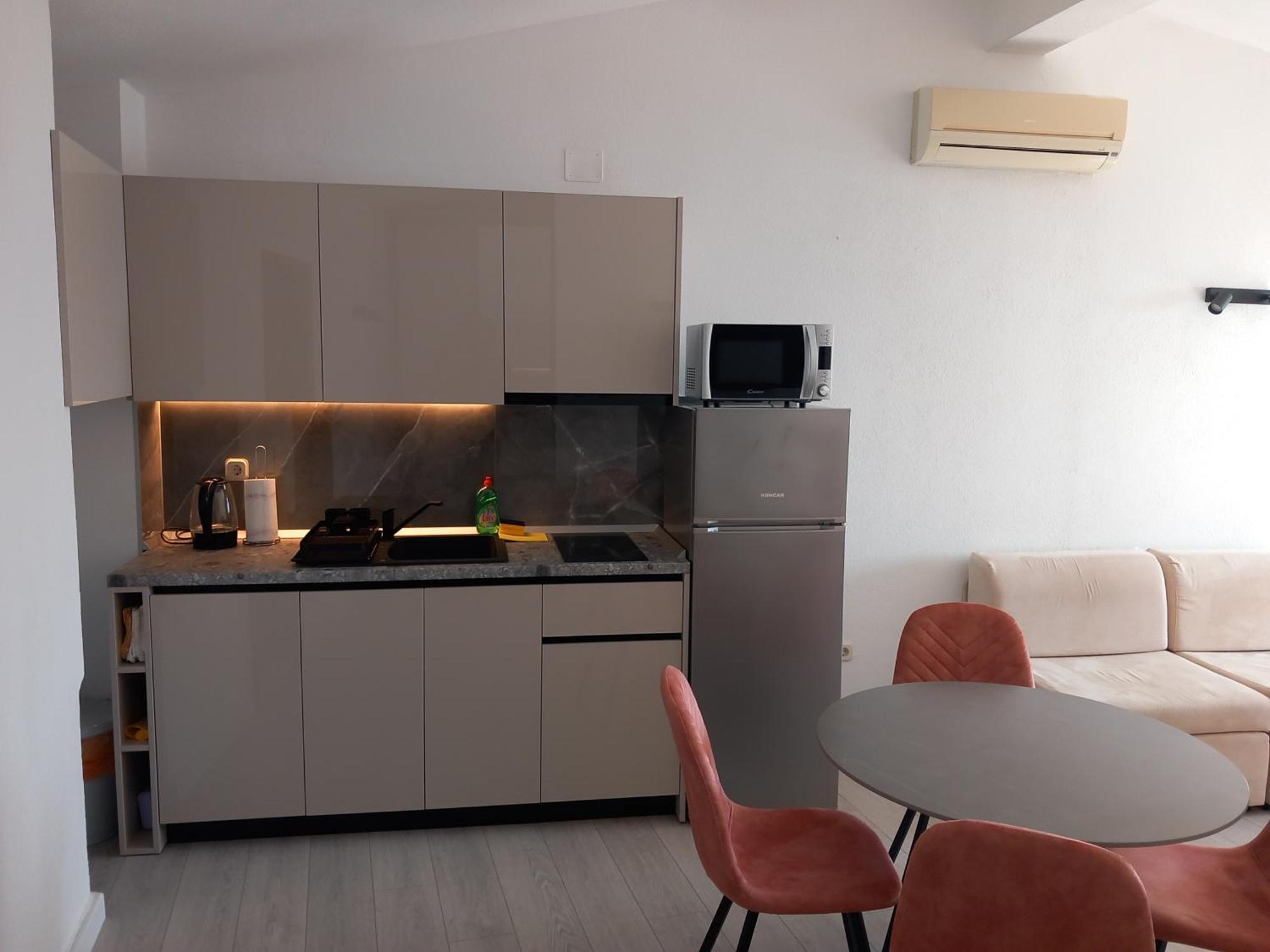 Mitan Apartman Tucepi Ngoại thất bức ảnh