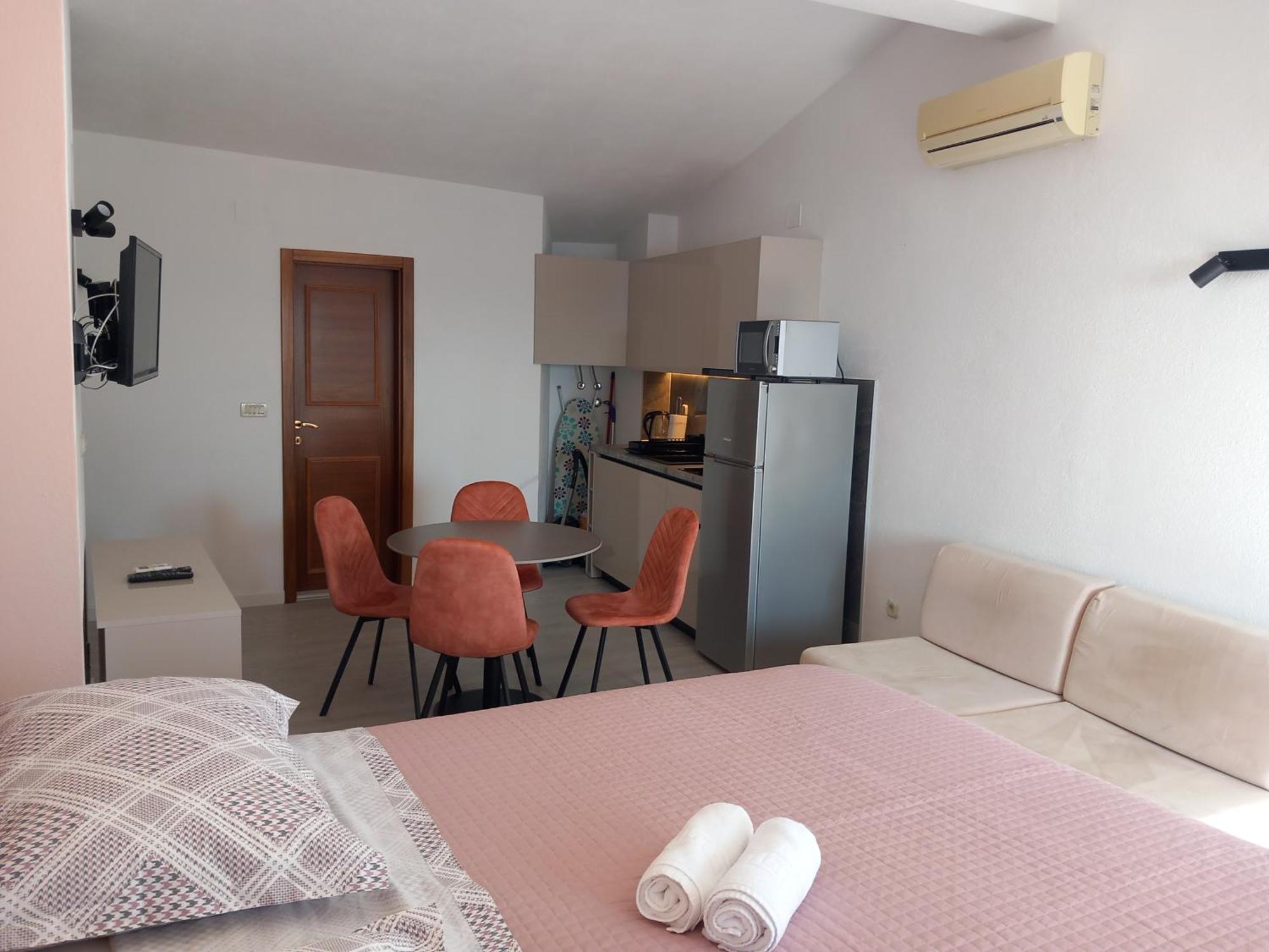 Mitan Apartman Tucepi Ngoại thất bức ảnh