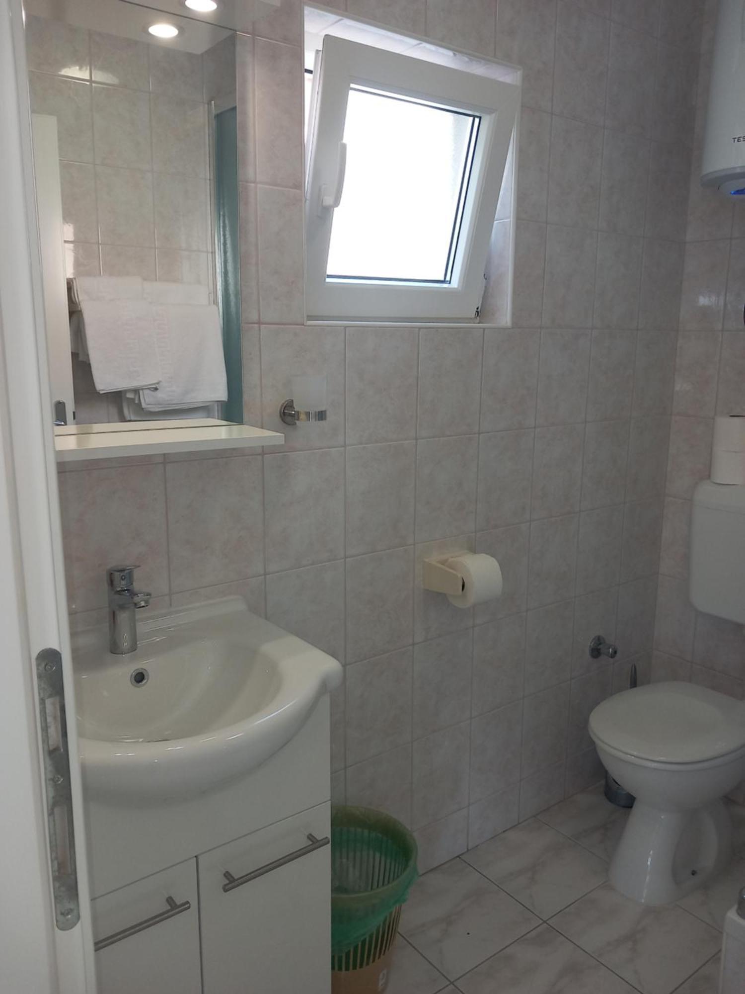 Mitan Apartman Tucepi Ngoại thất bức ảnh